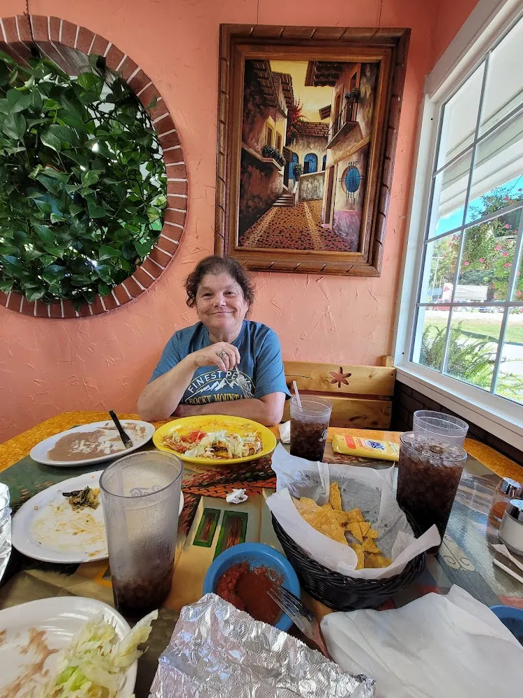 Dos Enchiladas